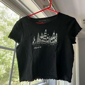 American Eagle Newport Graphic Tee